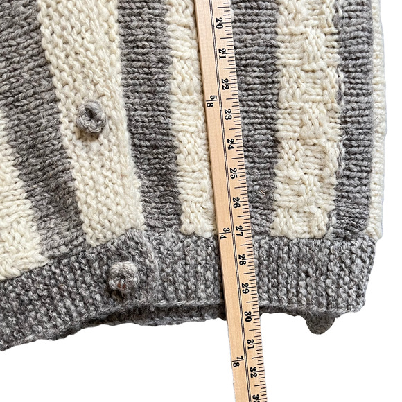 Chunky Wool Cardigan Women Size M-L - Picture 9 of 11